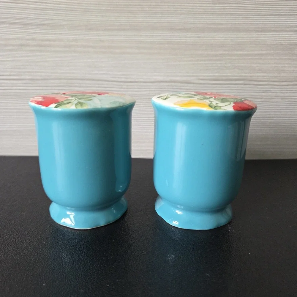 Pioneer Woman Teal Vintage Floral Salt & Pepper Shakers Discontinued Farmhouse